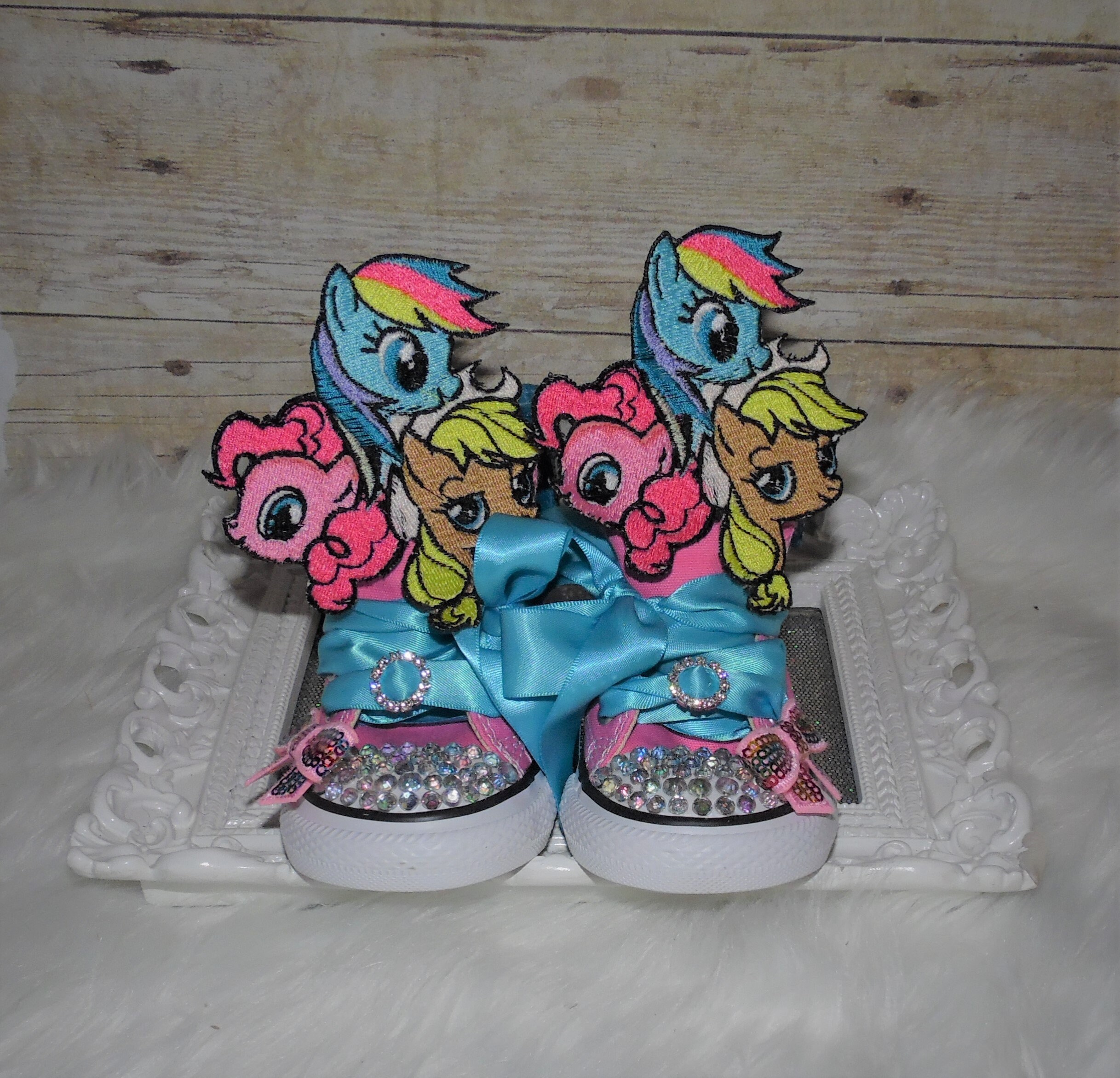 rainbow dash converse