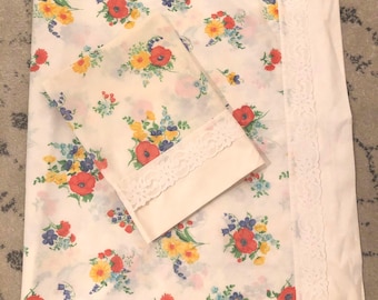 Vintage Floral Twin Sheet Set
