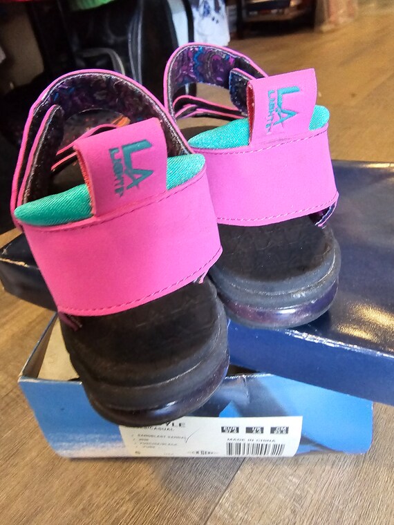 Vintage LA Gear Sandals Black/Pink Adjustable Hoo… - image 5