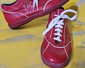 Vintage versace jeans couture versace leather red sneakers men 1991s great condition used