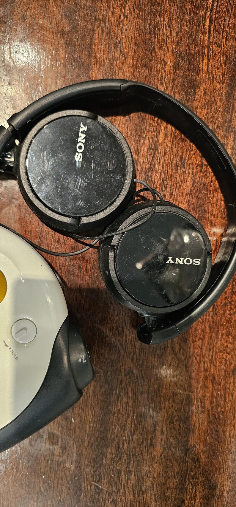 Vintage Sony Walkman sports CD Mod DSJ303 W Headphones Not Tested No Cable afbeelding 7