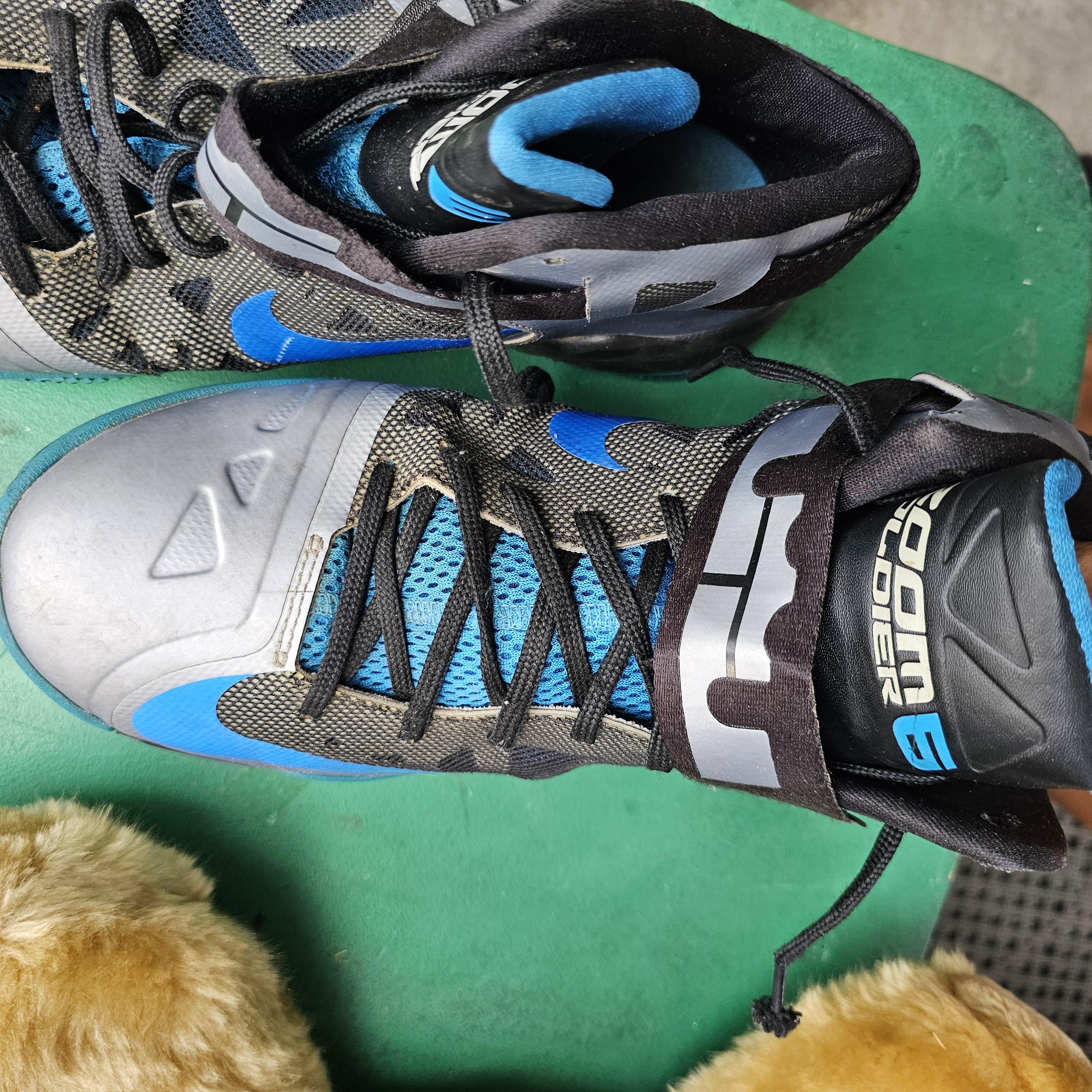 Collectible Nike Black Blue Silver Sneakers Lebron James Zoom Soldier Size 10 Etsy UK