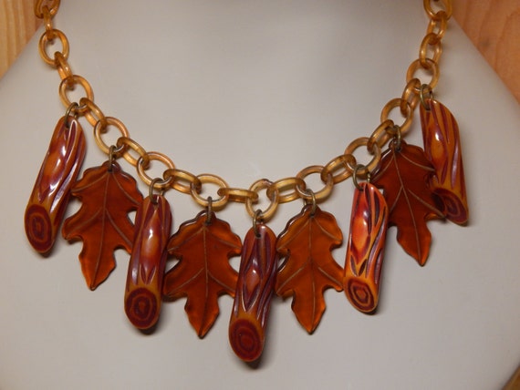 Bakelite Charm Necklace | Bakelite jewelry, Bakelite necklace, Celluloid  jewelry