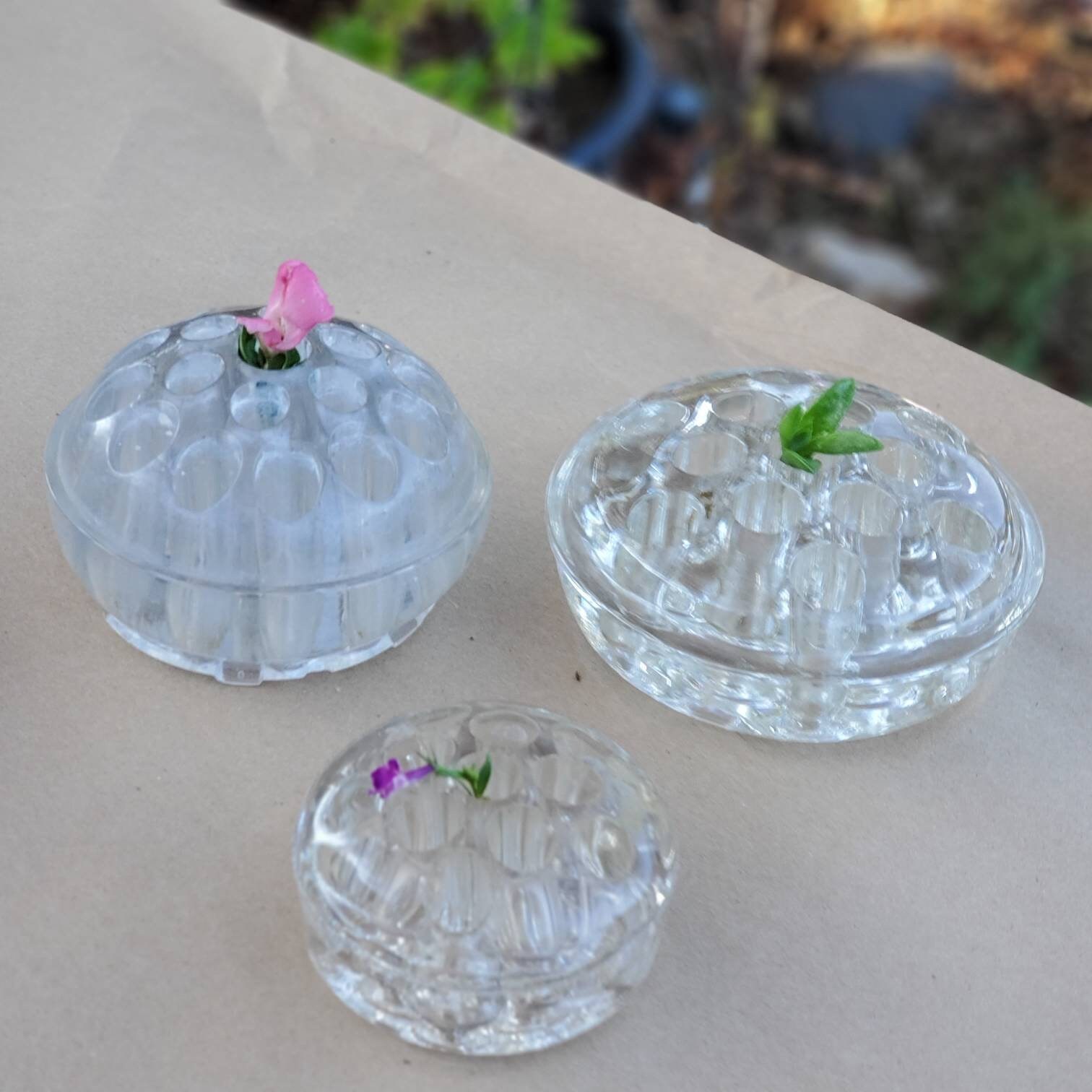 Vintage Flower Frogs Floral Gift Flower Arranging Frogs Etsy