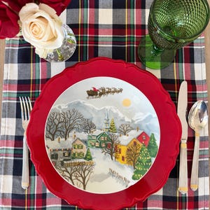 Christmas Plaid Table Runner: Traditional Holiday Table Decor