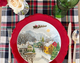 Christmas Plaid Table Runner: Traditional Holiday Table Decor