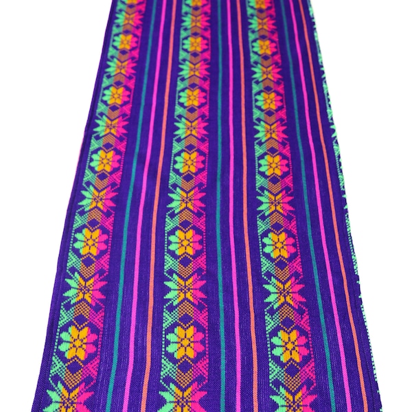 Camino de mesa mexicano hecho a mano: decoración del suroeste con arcoíris morado