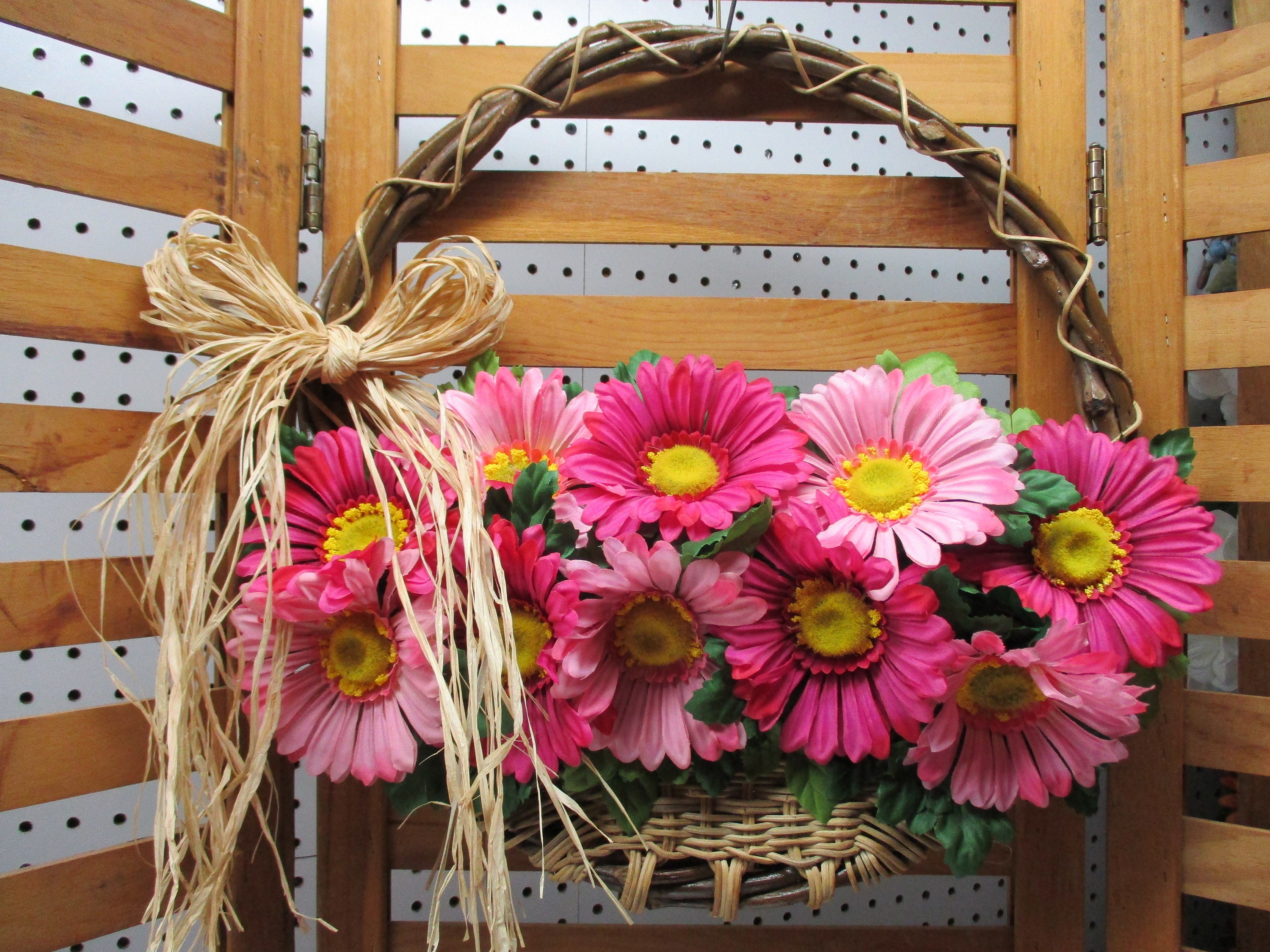 Pink Gerber Daisy Basket Wreath Gerber Daisy Door Hanger Etsy