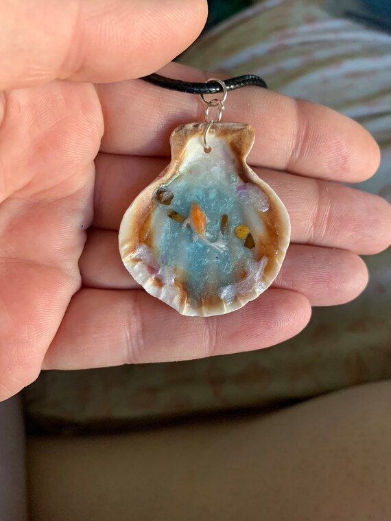 Llife VOLUTA SHELL NECKLACE