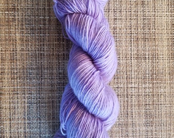 Lavender - 100% Superwash Merino Fingering