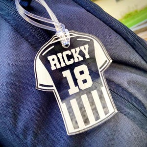 Soccer tag, Soccer Bag Tag, Soccer Tag, Soccer Team Gift, Football Tag, Bag Tag, Backpack Tag Soccer Keychain, Custom Soccer Tag Soccer Gift