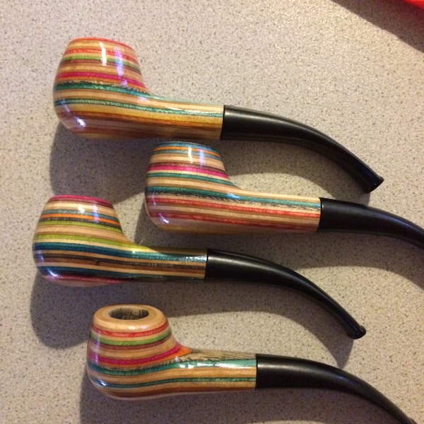 Recycled skateboard Tobacco pipe