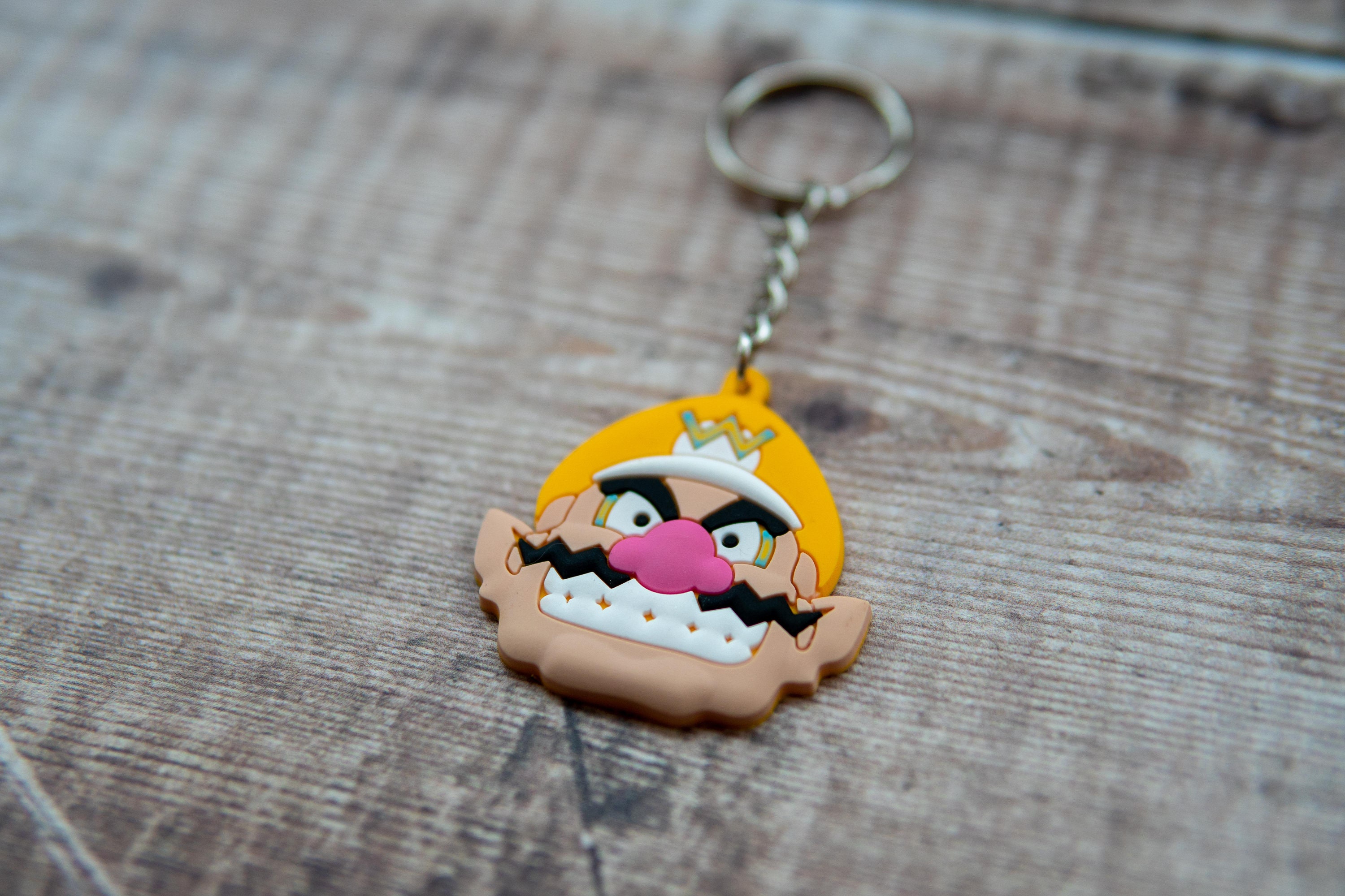 マリオ、ルイージ、ワリオのフェイスキーホルダー！ - Etsy 日本