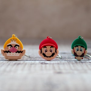 Breloczki z wizerunkami Mario, Luigiego i Wario!
