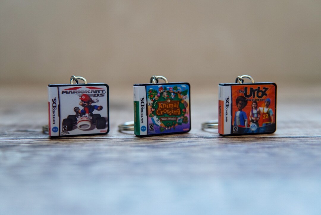 ミニチュア DS ゲーム キーチェーン & マグネット - Etsy 日本