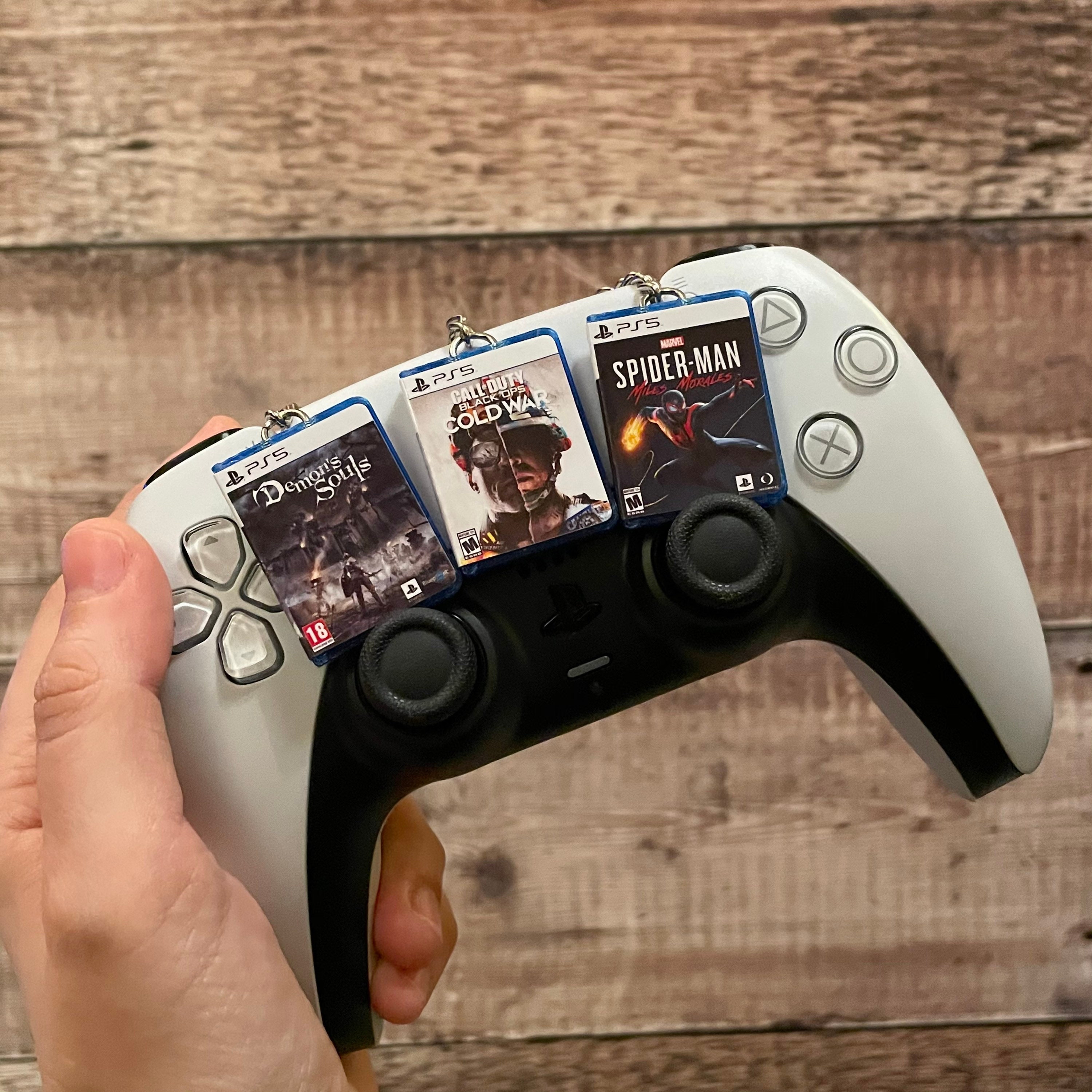 ミニチュア PS5 キーチェーンとマグネット - Etsy 日本