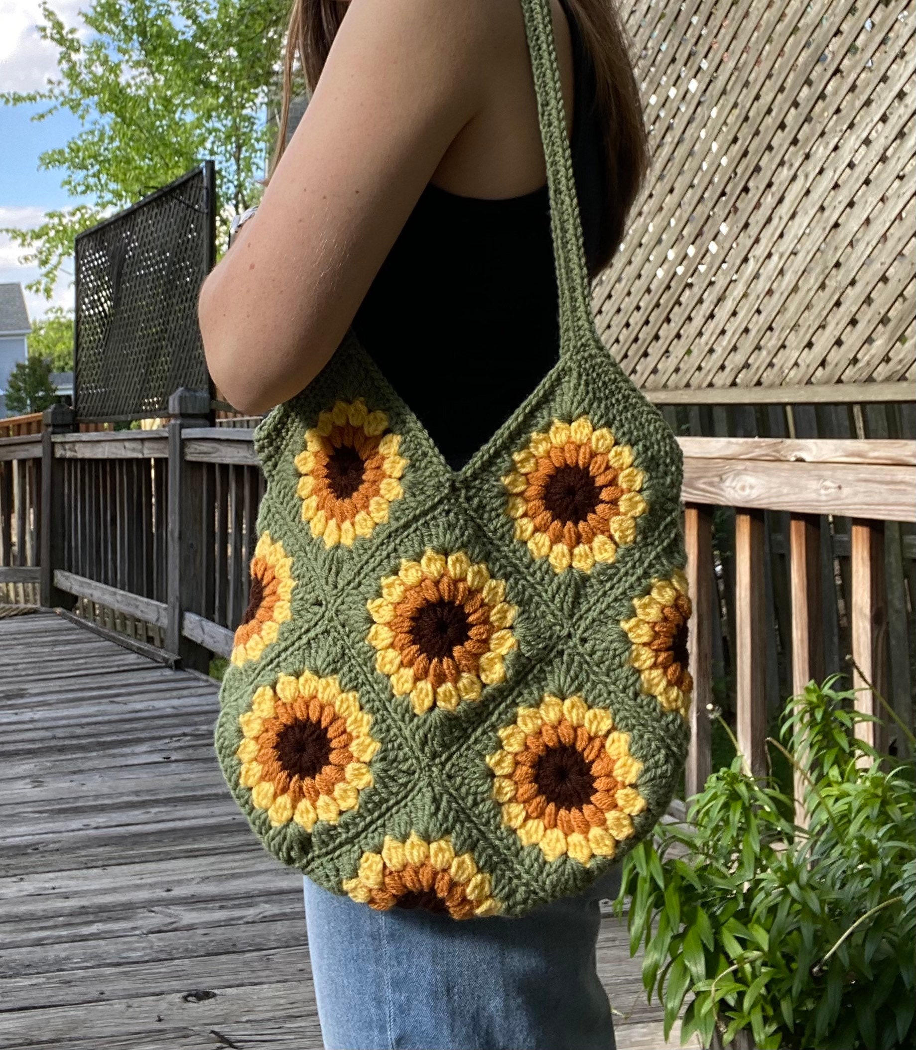 Buy I.F.H Knitted Sunflower Bag, Crocheted Flower Bag,Crochet Bag for Women,Sunflower  Purse, Handmade Purse Gift, Cute Tote Bag at Amazon.in