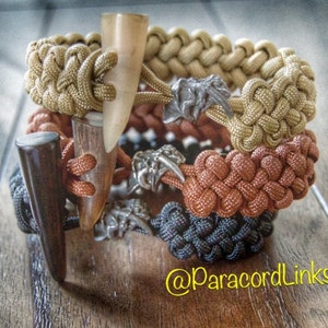 Sabertooth Paracord Bracelet (Dragons Claw)