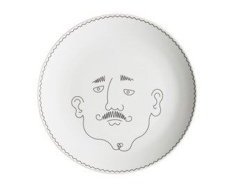 Service de Famille: Le Père - a porcelain  illustrated plate - create his haircut with food