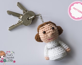 PATTERN crocheted Star Wars princess Leia keychain