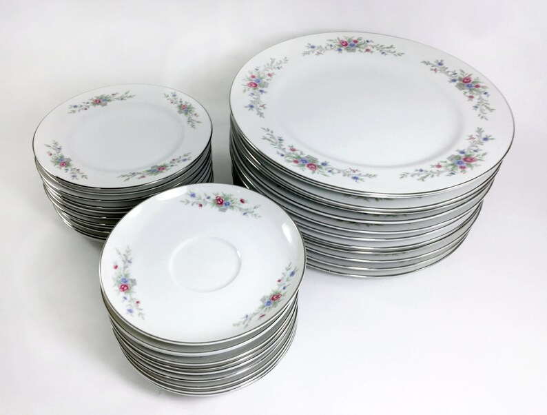 Florenteen Fantasia Fine China Dinnerware Set // Florentine Etsy