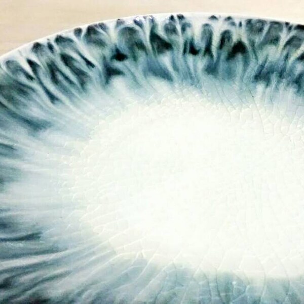 Plate : Ceramic Ice Cracking + Volcanic Exploding Effect ~ Fruit Plate / Cake Plate ~ 2 sizes