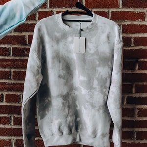 Wholesale tie dye crewneck sweatshirt clearance