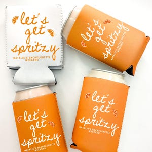 Gepersonaliseerde Spritz Bachelorette-blikkoelers | Cocktailbruidsgunsten | Vrijgezellenfeest | Strandblikkoelers | Oranje vrijgezellenfeest afbeelding 1