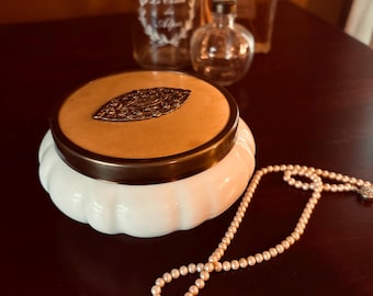 Vintage Matson Hollywood Regency melkglas poederpot gouden deksel gemaakt in Japan