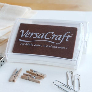 Versacraft chocoladestempelkussen voor papier en stof, bruin stempelkussen of reinker voor stempels, drukbenodigdheden voor schroot en journaling