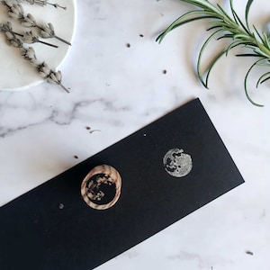 Volle maanstempel voor celestial journaling, Gedetailleerde maanstempel voor astrologieboek, Maanfasedagboek om maancycli bij te houden, Knutselbenodigdheden