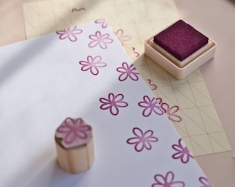 Daisy doodle rubber stamp, Hand drawn flower stamp, Floral journaling, Happy Mail, Scrapbook