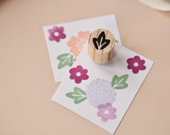 Leaf rubber stamp, botanical stamp for floral journaling, card making, scrapbooking and nature crafts