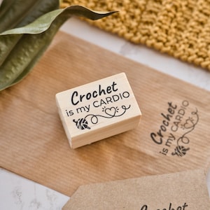 Crochet ist mein Cardio Stempel für Häkelverliebte, Häkelzubehör für Anhänger und Etiketten, lustige Häkelanhänger