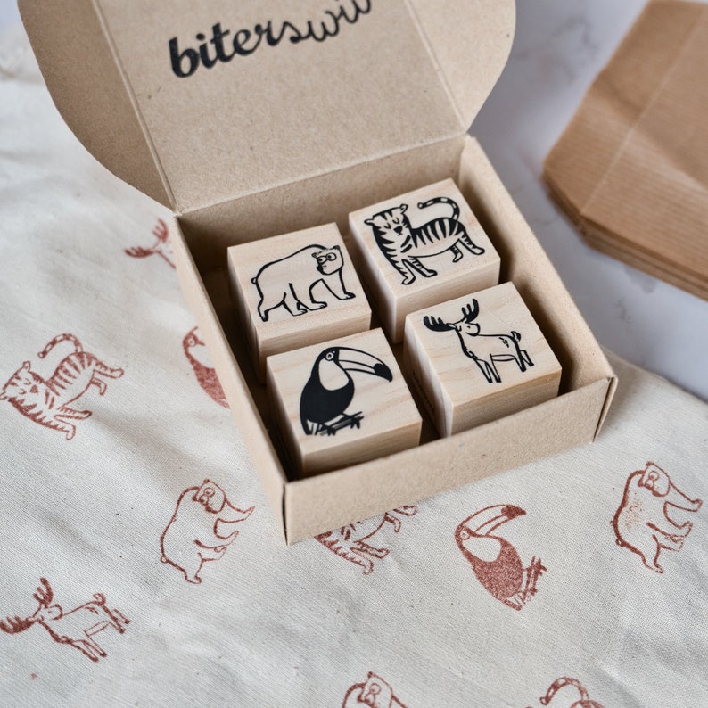 wild animals rubber stamp set by biterswit with sira lobo