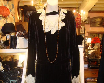 Antique Vintage 1920's Velvet Flapper Downton Dress Tiered Skirt * XS-S