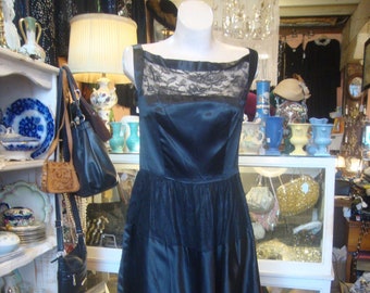 Vintage 1940's 1950's Black Slipper Satin and Lace Dress with Full Skirt/size Small/from Piggleyspassion