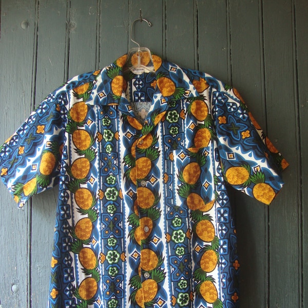 Vintage 1960's 60's Cotton Bark Cloth Tiki Hawaiian Shirt by Tropicana, Hawaii/Size Medium/42" Chest/Excellent Condition