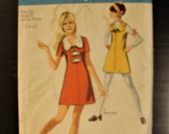 Vintage 1970's Simplicity 8984 Sewing Pattern for Cute Mini Dress or Jumper