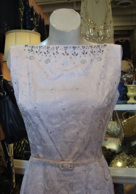 Vintage 1950's Pink Embroidered Lurex Wiggle Shea… - image 3