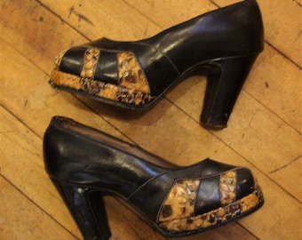 Vintage 1930's 1940's Leather and Snakeskin Platform High Heel Baby Doll Toe Pumps Shoes/Size 4.5/Costume/WWII