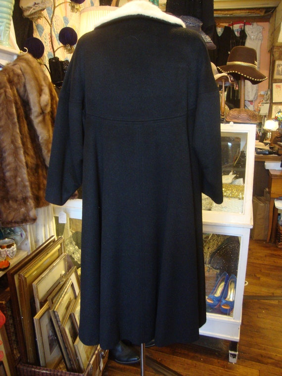 Vintage 1940's 1950's  Lush Black Wool Swing Coat… - image 7