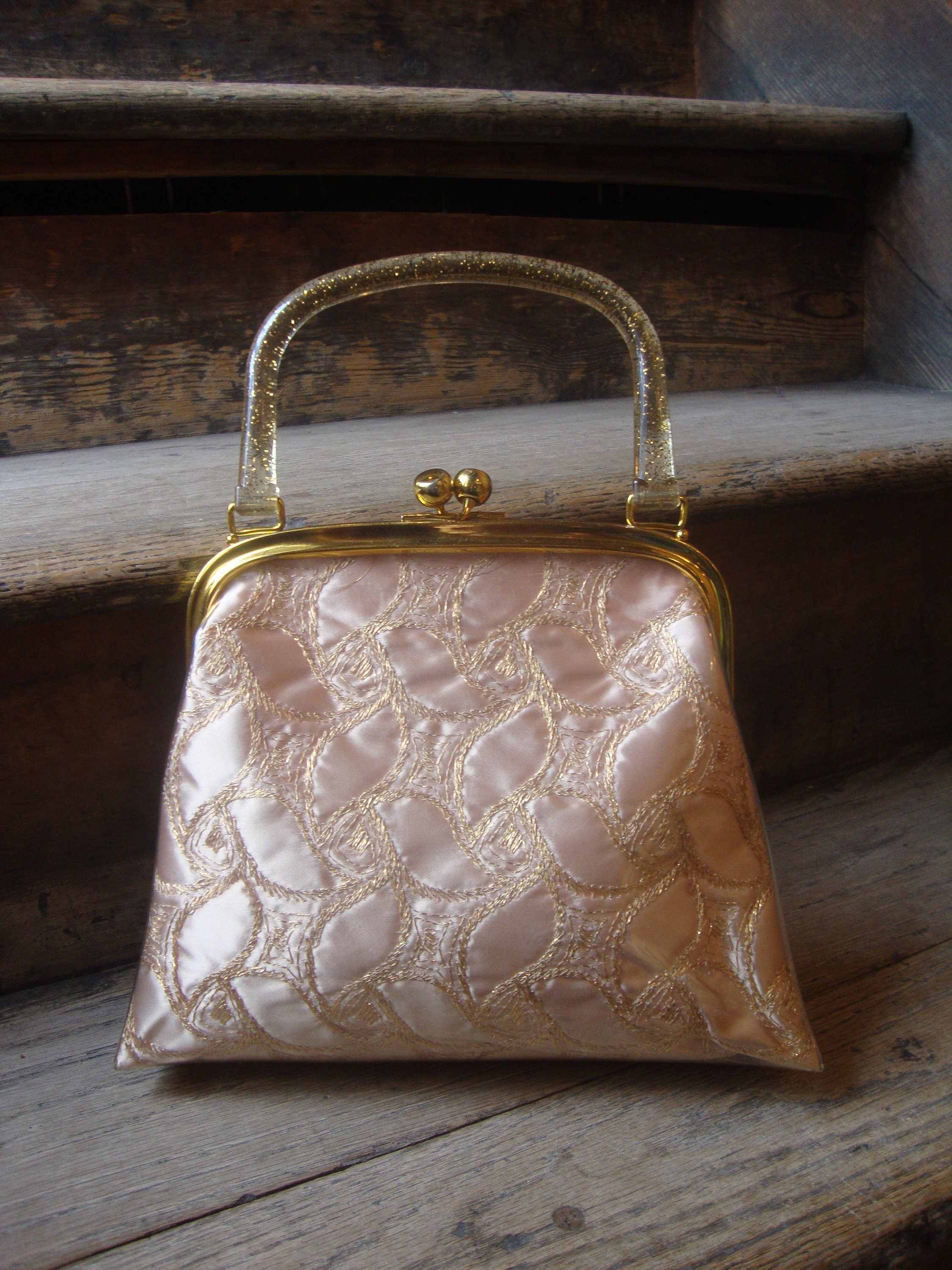 60 Vintage & Antique Purses For Sale 