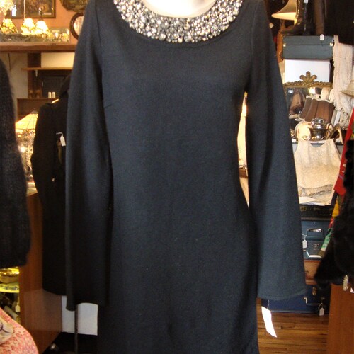 Shops Vera Wang Wool Knit Dress with Jeweled Collar/Size 14/NWT/595.00 Retail/LBD