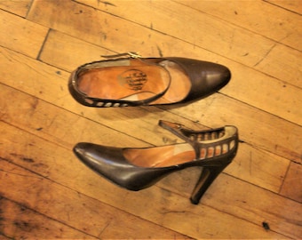 Vintage 1970's Brown Leather High Heels by Armano/Size 6.5