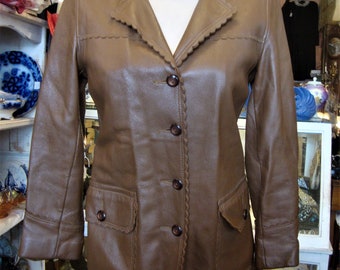 Vintage 1950's Deerskin Leather Women's Jacket with Scalloped Trim and Patch Pockets and Back Belt/Size XS to S