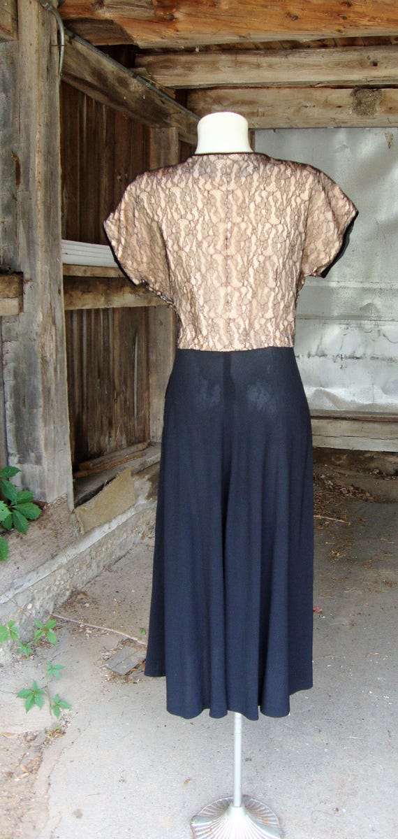 Vintage 1940's Black Lace and Crepe Dress * Small… - image 4