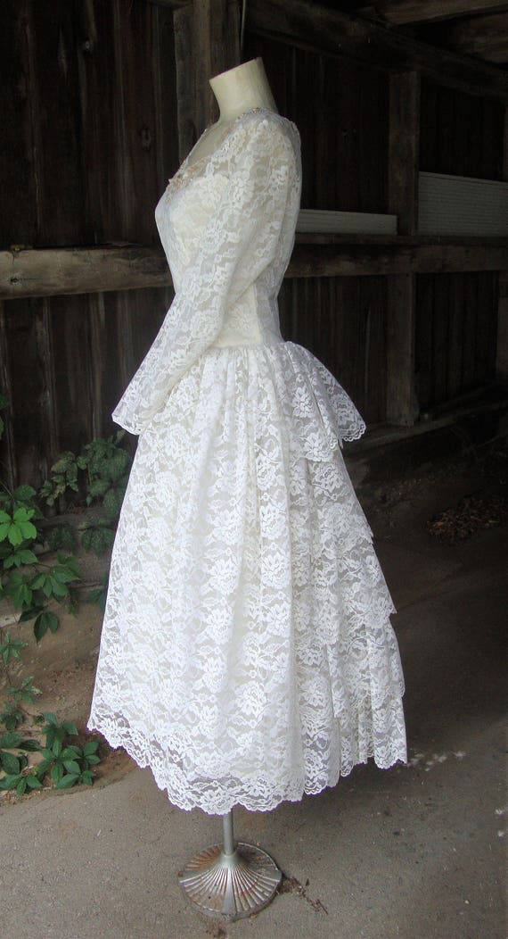 SALE!  Vintage 1950's Lace and Tulle Full Skirt R… - image 1