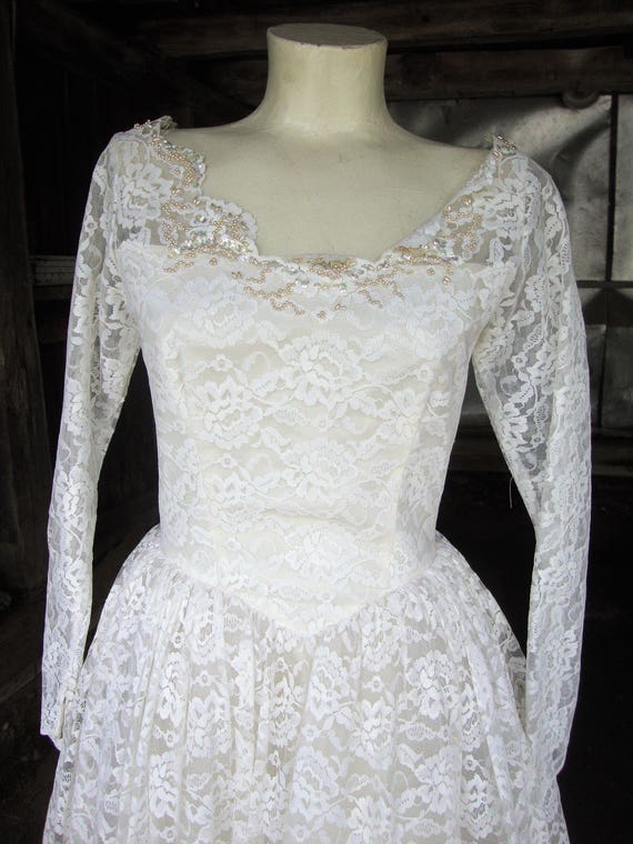 SALE!  Vintage 1950's Lace and Tulle Full Skirt R… - image 3