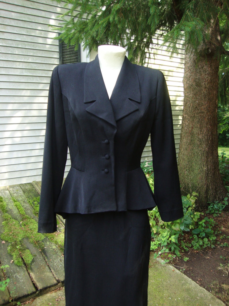 Fabulous 1940's Black Wool Gabardine Suit with Flared | Etsy